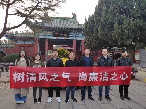 案205.jpg